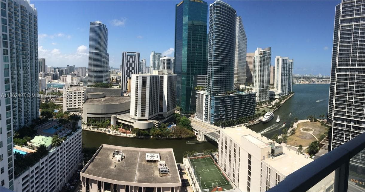 55 SE 6th St # 2807, Miami FL 33131 — 13