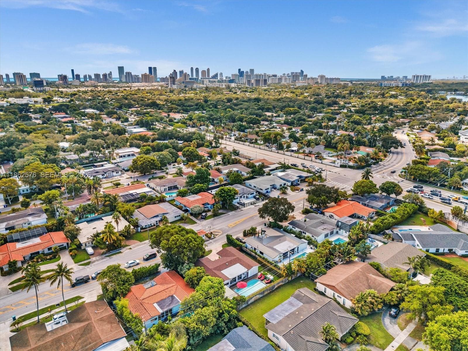20350 Highland Lakes Blvd, Miami FL 33179 — 64