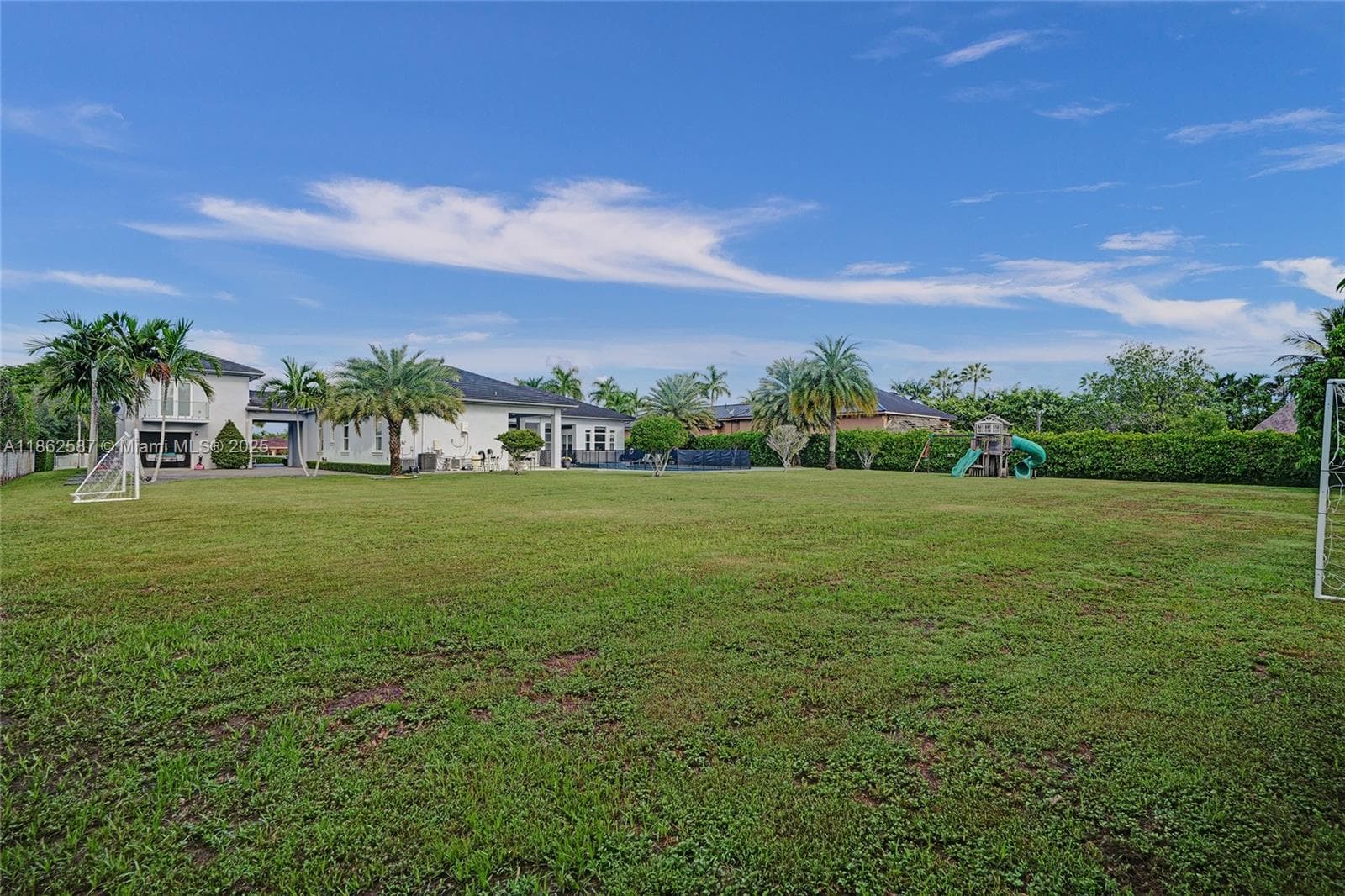 411 NW 125th Ave, Miami FL 33182 — 28