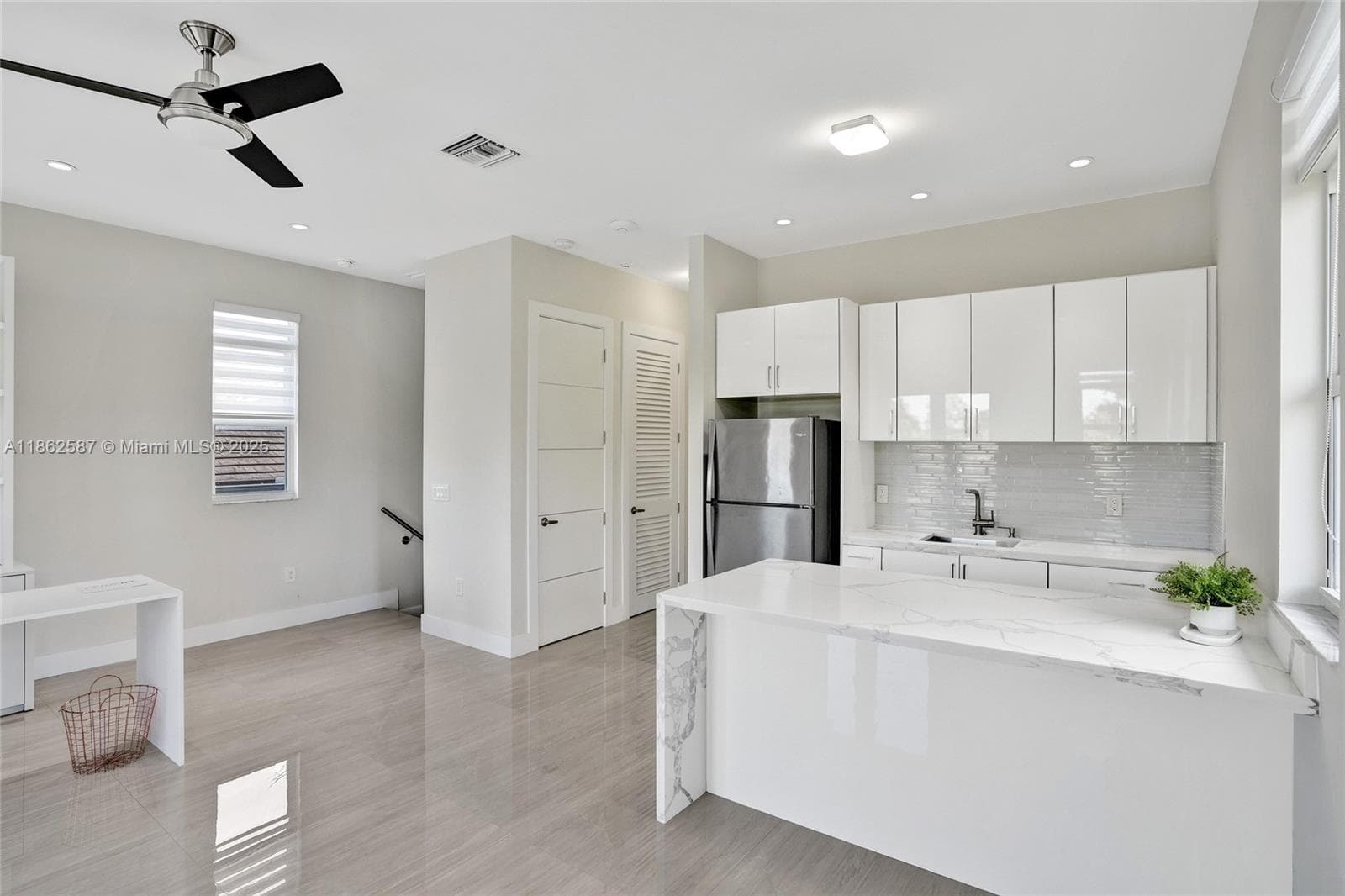 411 NW 125th Ave, Miami FL 33182 — 30