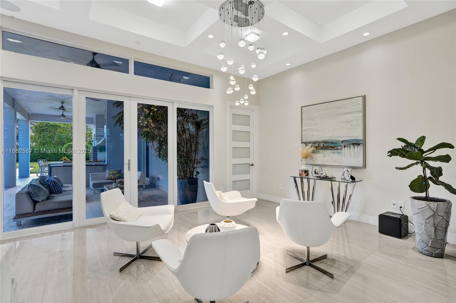 411 NW 125th Ave, Miami FL 33182 — 19