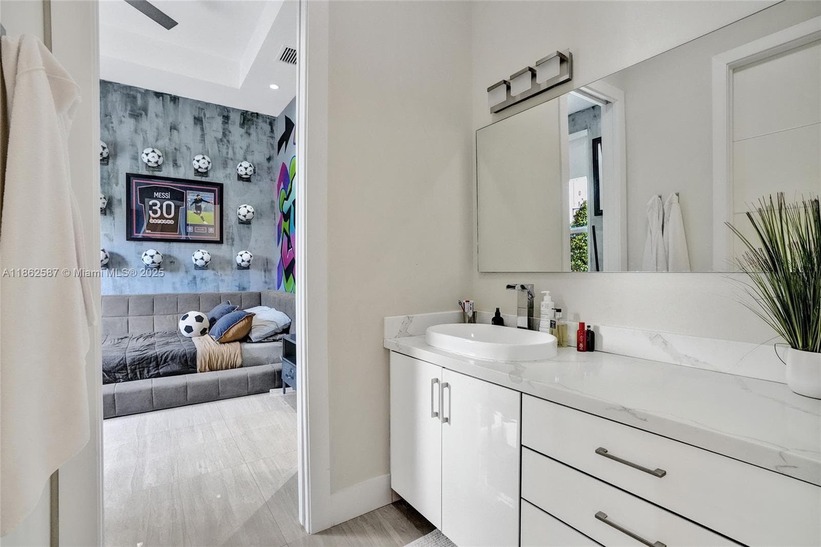 411 NW 125th Ave, Miami FL 33182 — 21