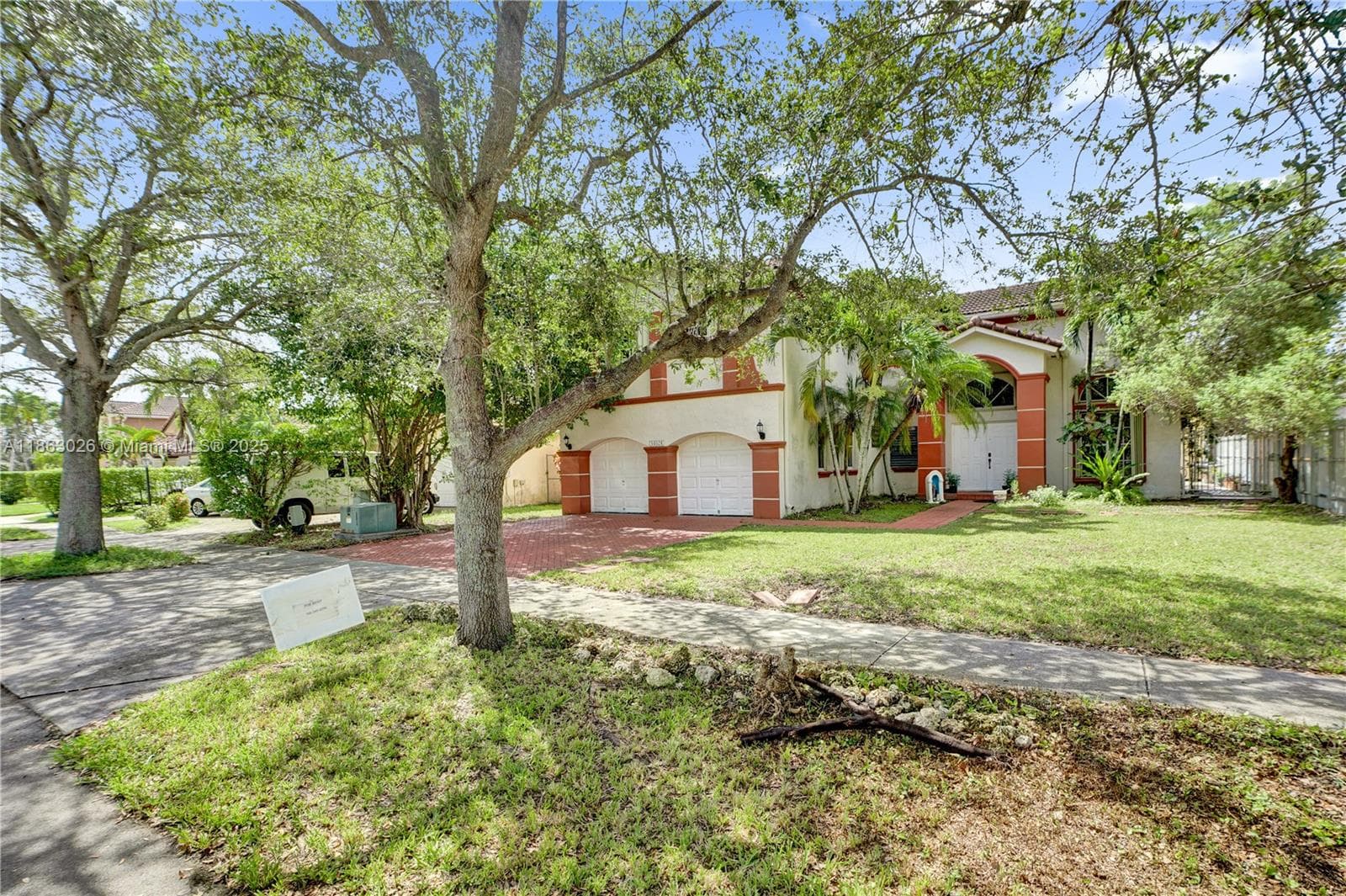 14824 SW 180th St, Miami FL 33187 — 2