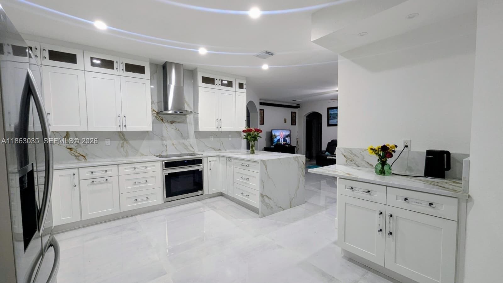 6049 SW 165th Ave, Miami FL 33193 — 5