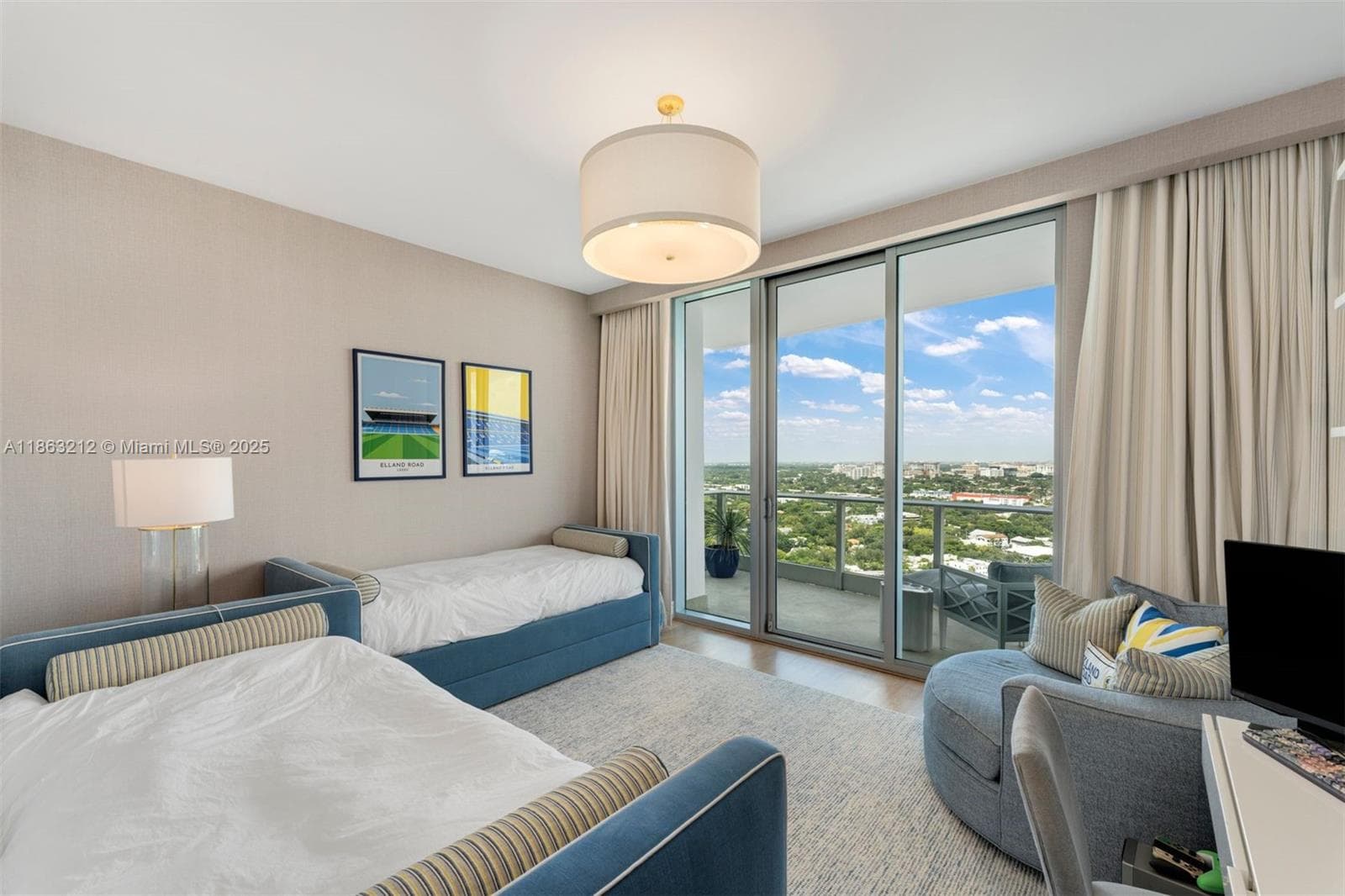 2627 S Bayshore Dr # 2801, Miami FL 33133 — 17