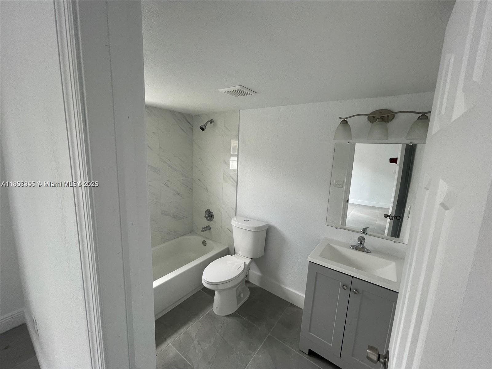 508 E 40th St, Hialeah FL 33013 — 4