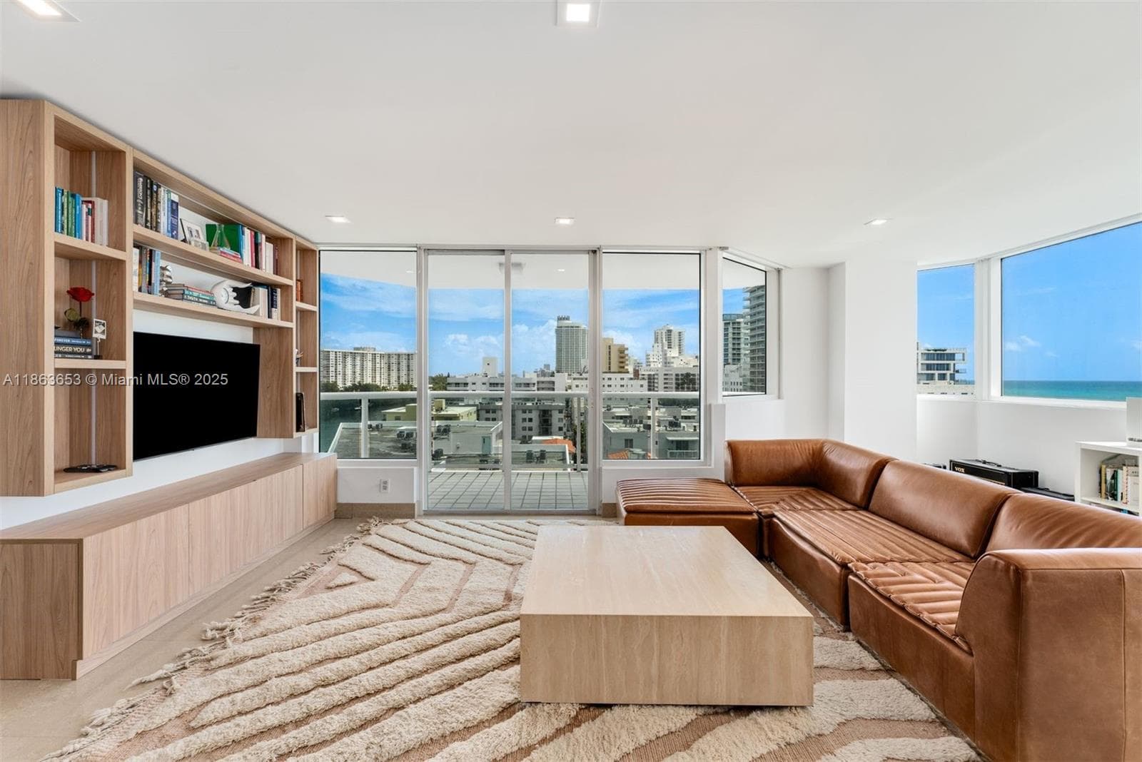 King David Towers Condo, Miami Beach, FL — 2