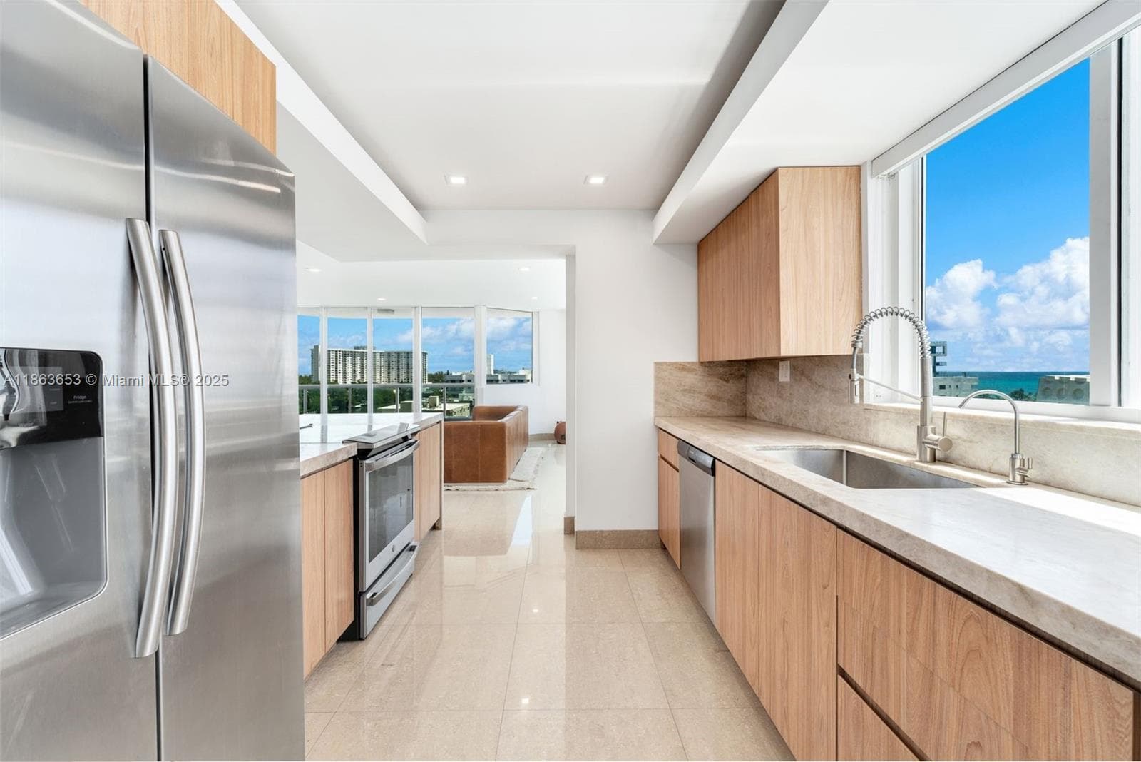 King David Towers Condo, Miami Beach, FL — 5