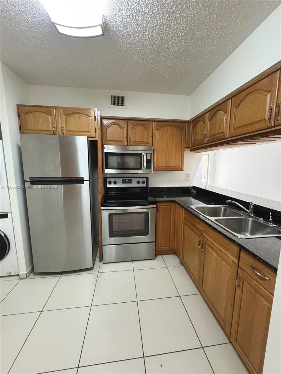 9500 SW 140th Ct # 9500, Miami FL 33186 — 7