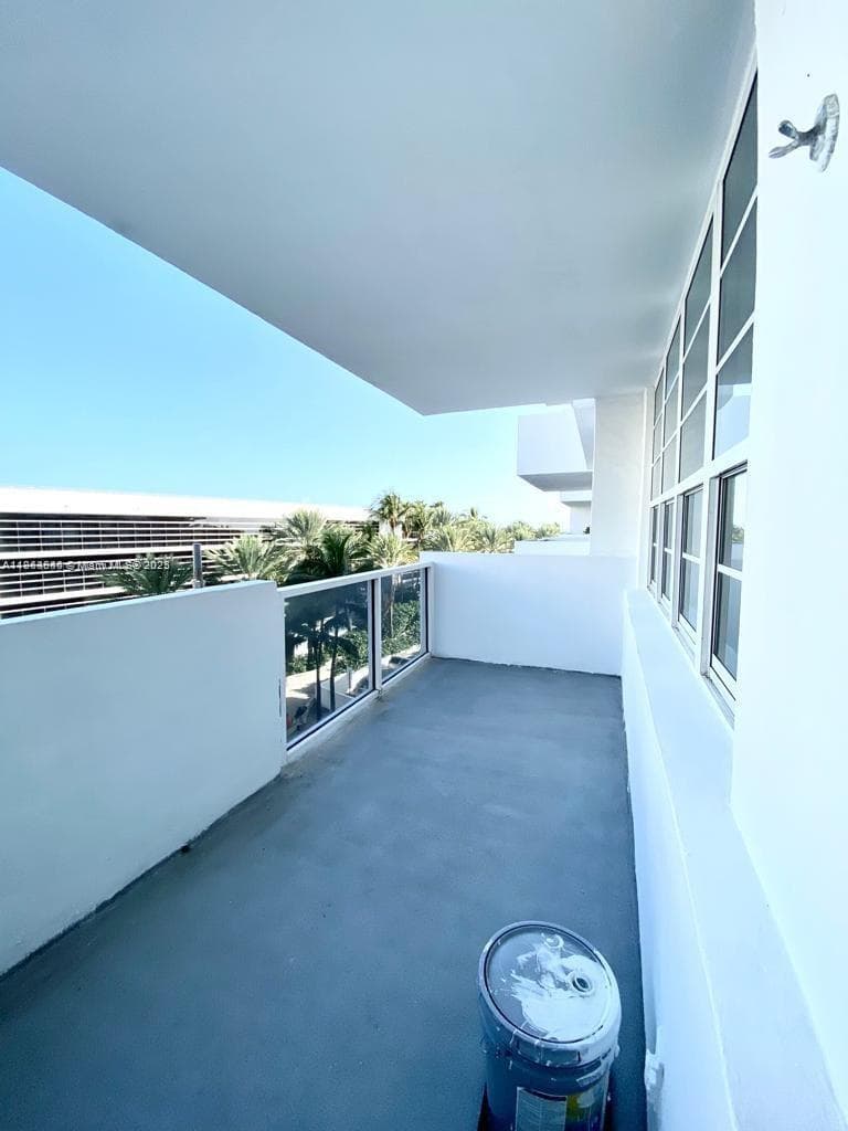 100 Lincoln Rd # 437, Miami Beach FL 33139 — 11