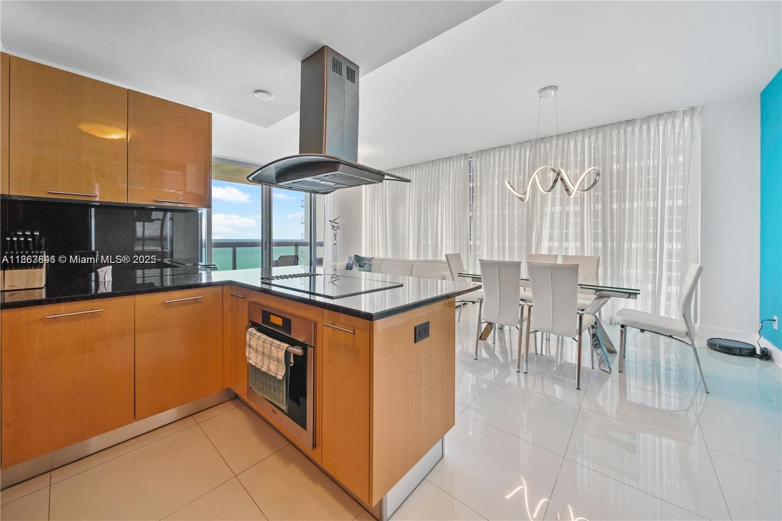 6899 Collins Ave # 808, Miami Beach FL 33141 — 15