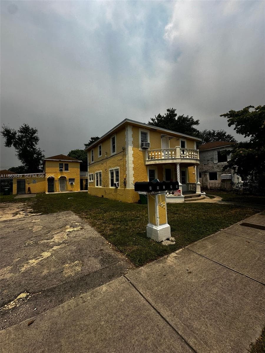 1925 NW 56th St, Miami FL 33142 — 3
