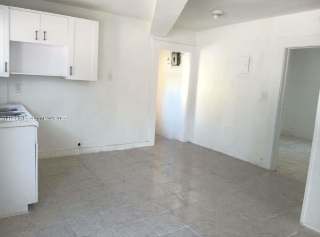 1925 NW 56th St, Miami FL 33142 — 24