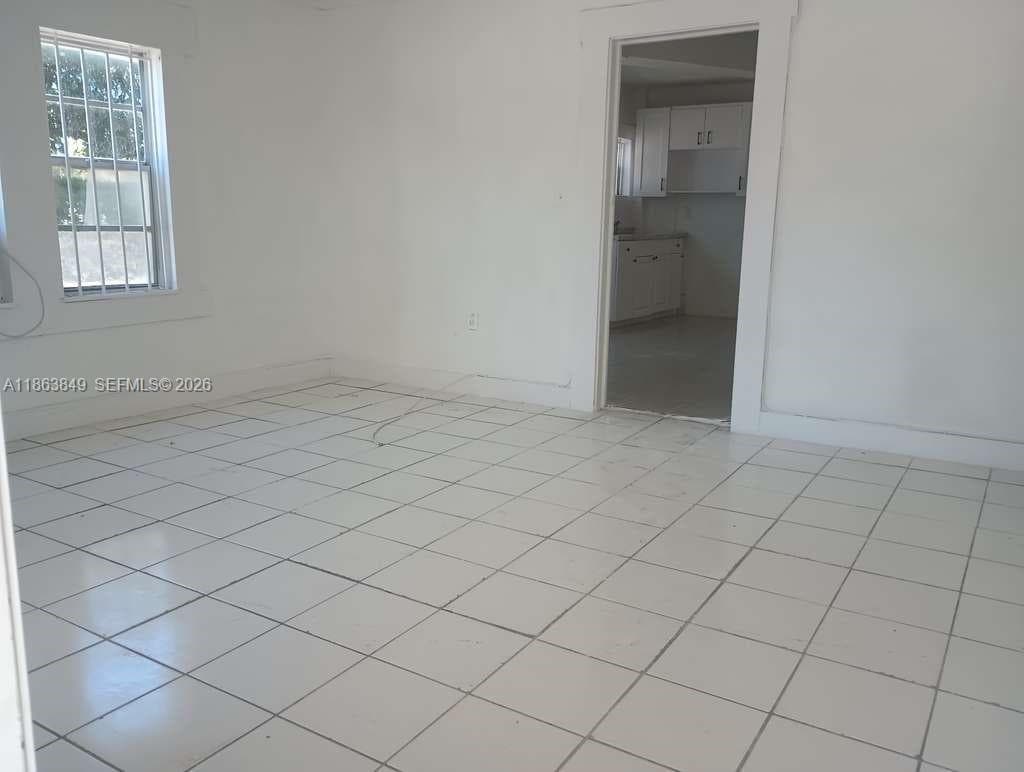 1925 NW 56th St, Miami FL 33142 — 10