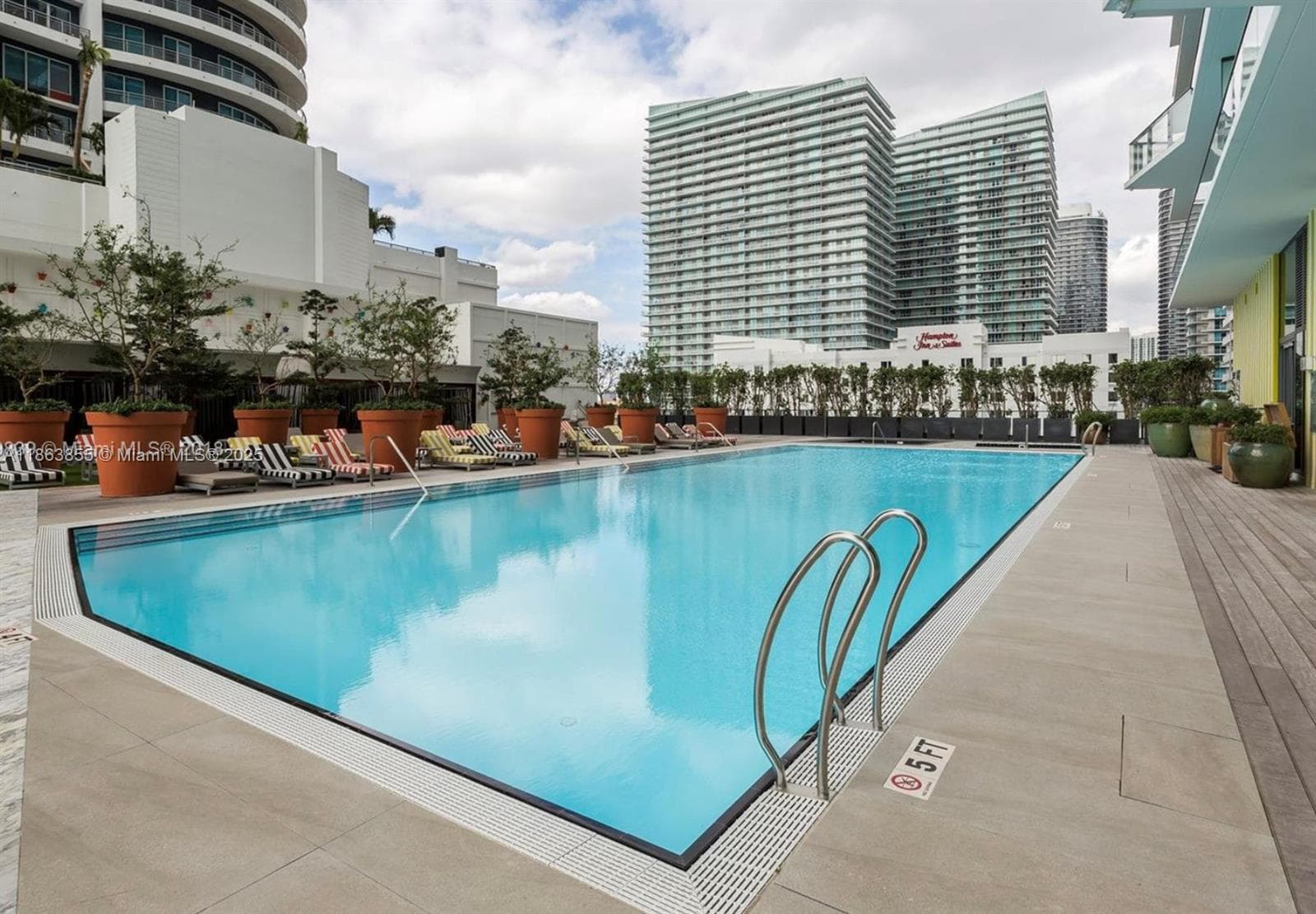 1300 S Miami Ave # 1602, Miami FL 33130 — 17