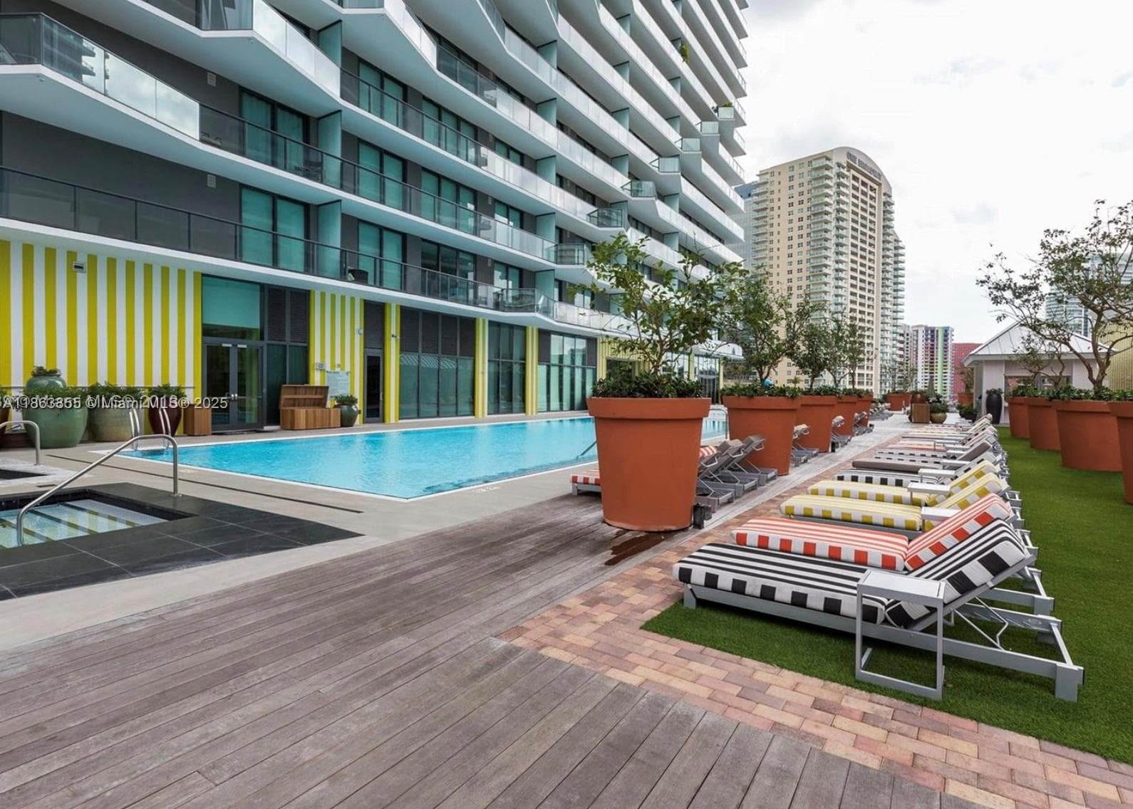 1300 S Miami Ave # 1602, Miami FL 33130 — 19