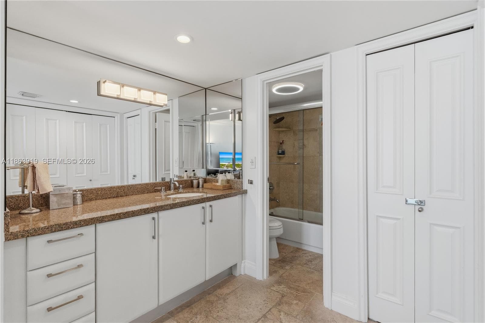 100 Bayview Dr # 1924, Sunny Isles Beach FL 33160 — 23