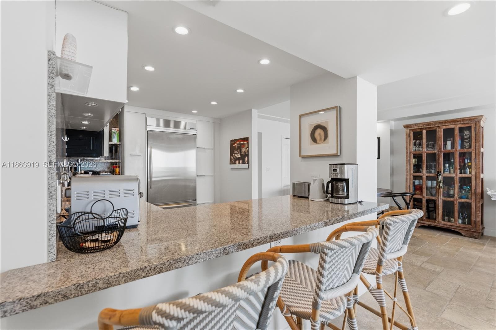 100 Bayview Dr # 1924, Sunny Isles Beach FL 33160 — 11