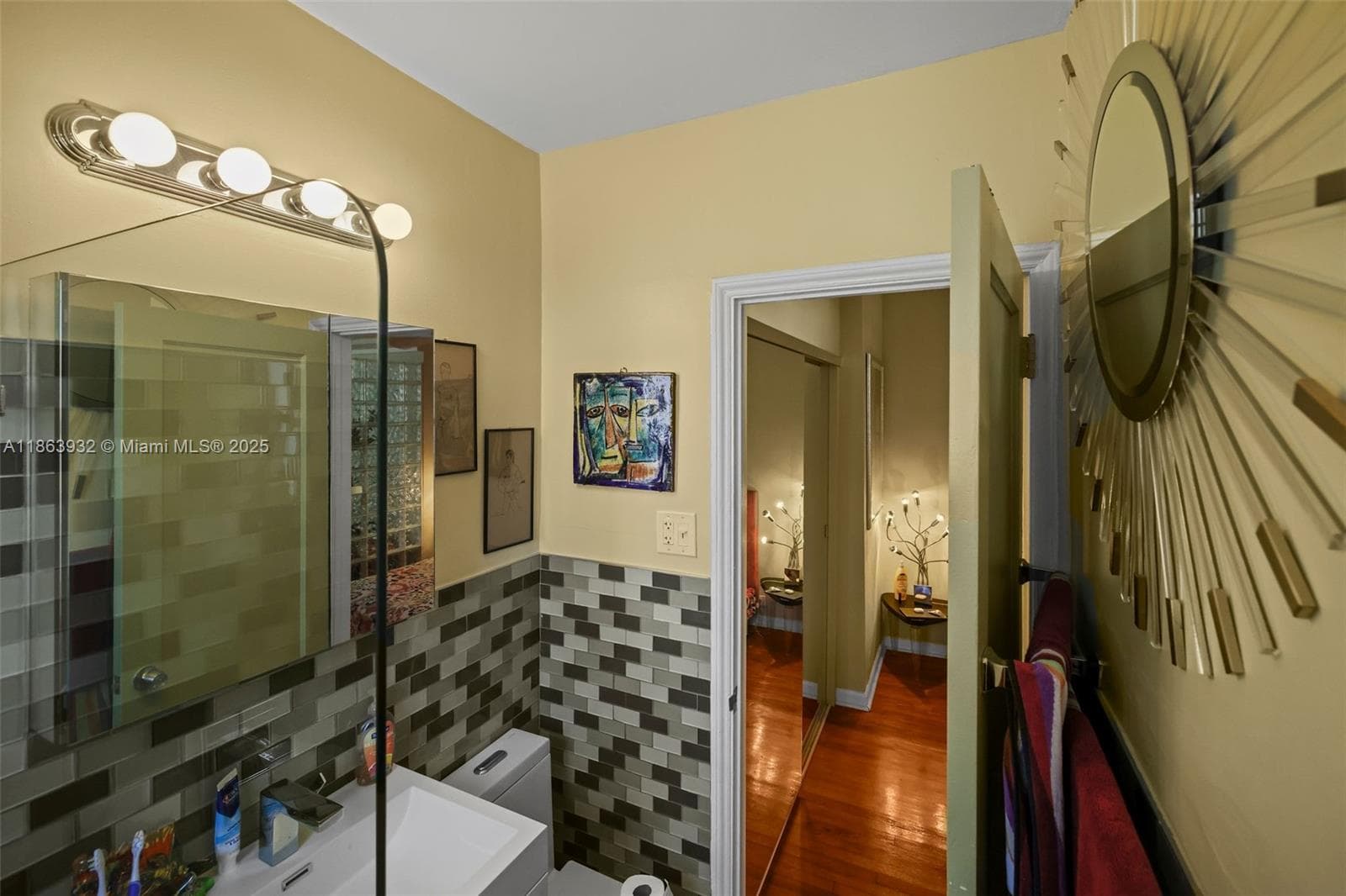 1525 Meridian Ave # 202, Miami Beach FL 33139 — 17