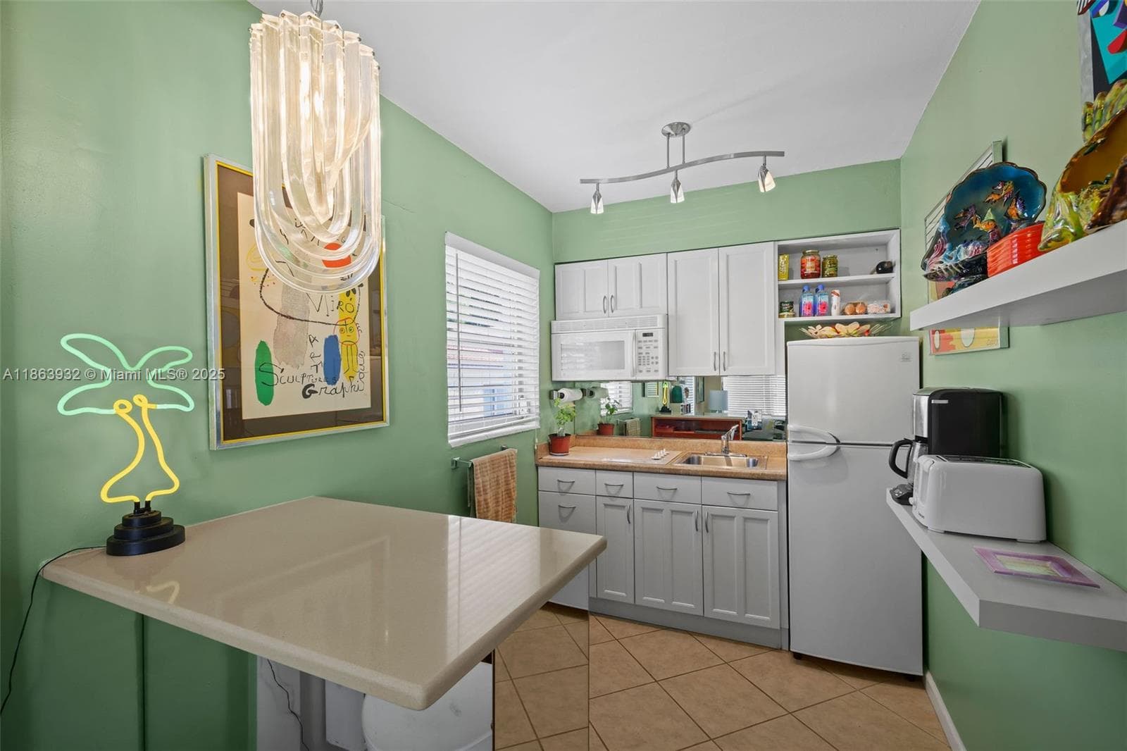 1525 Meridian Ave # 202, Miami Beach FL 33139 — 7