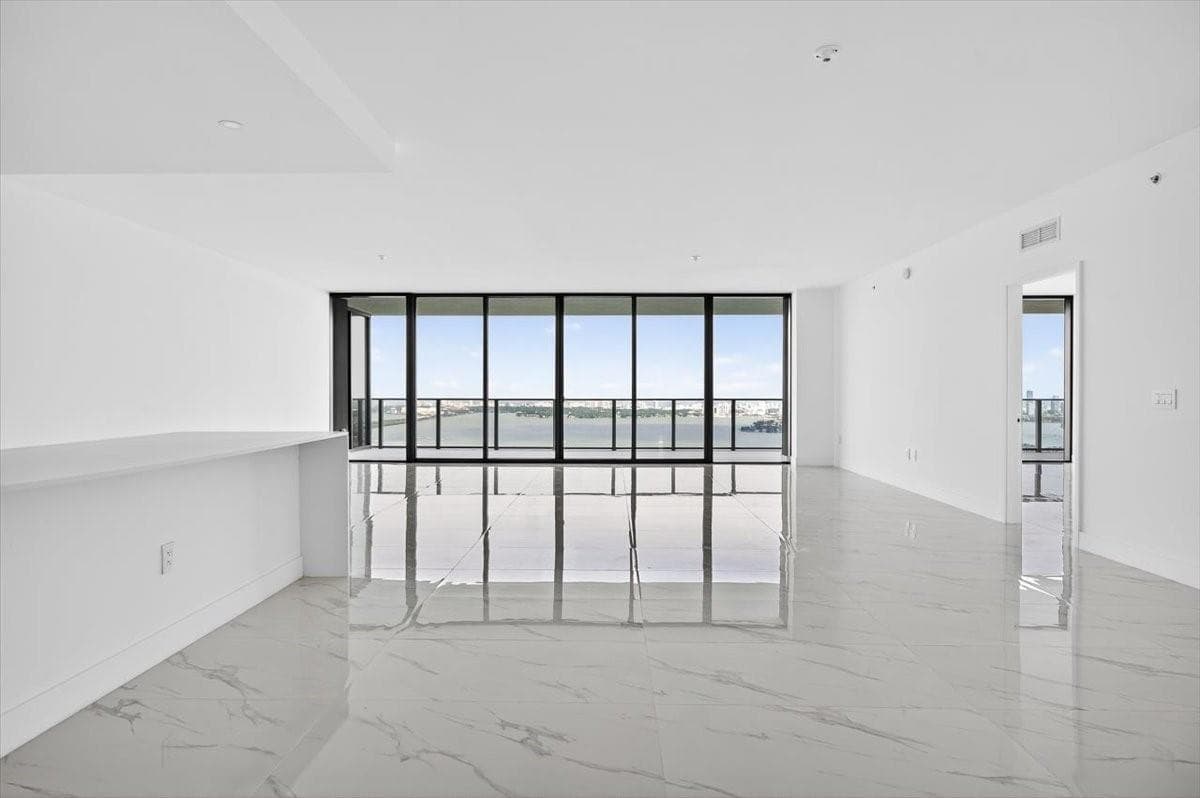 700 NE 24th Street # 5202, Miami FL 33137 — 47