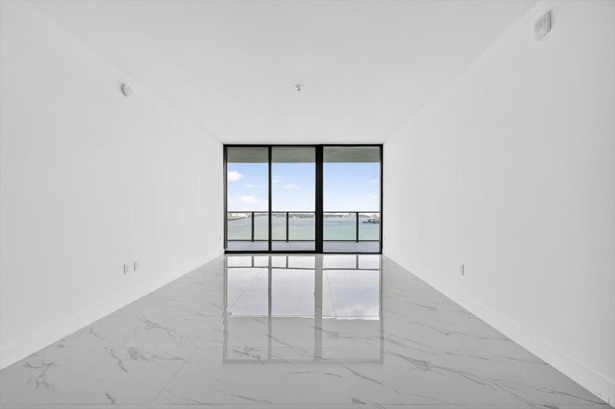 700 NE 24th Street # 5202, Miami FL 33137 — 10