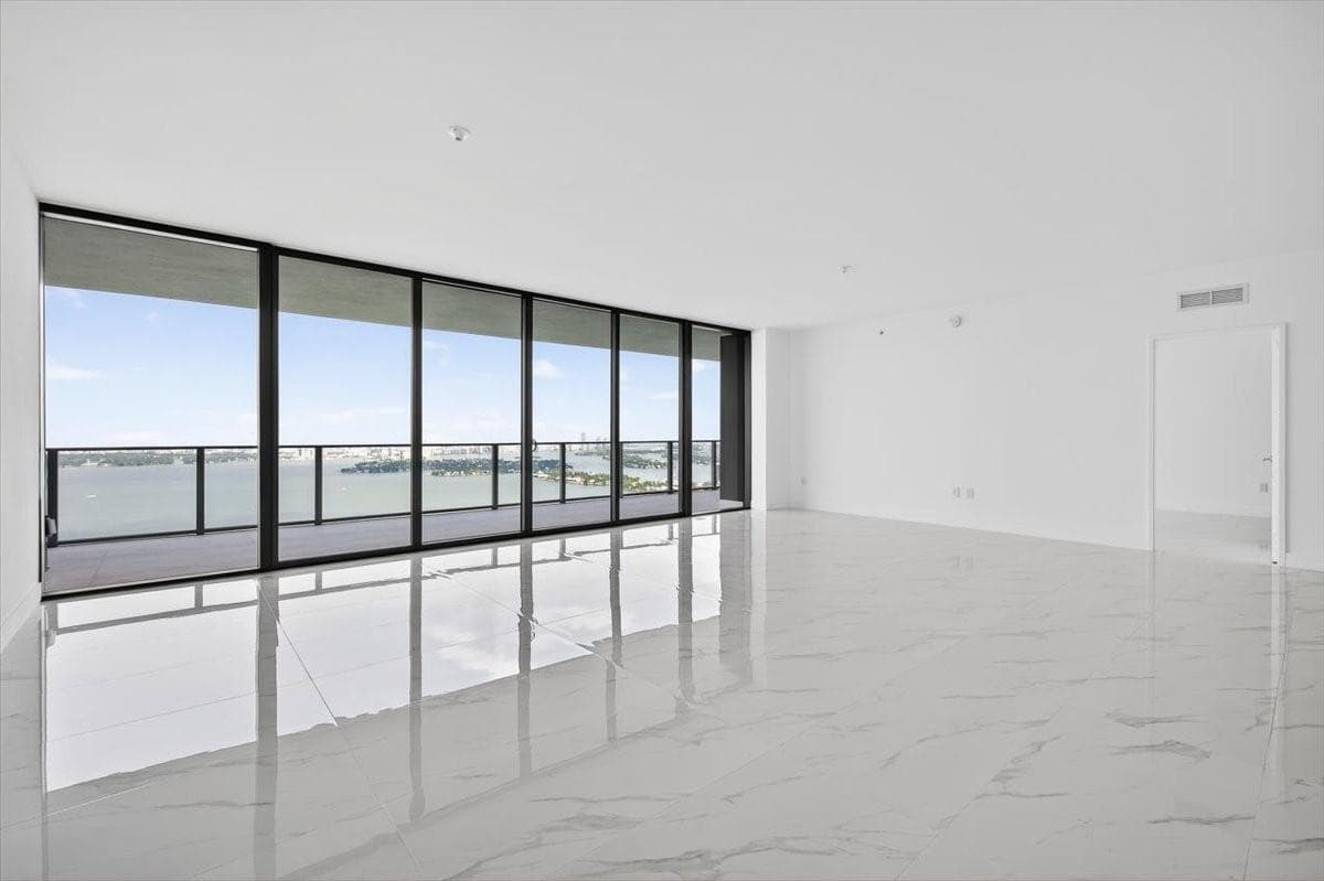 700 NE 24th Street # 5202, Miami FL 33137 — 48