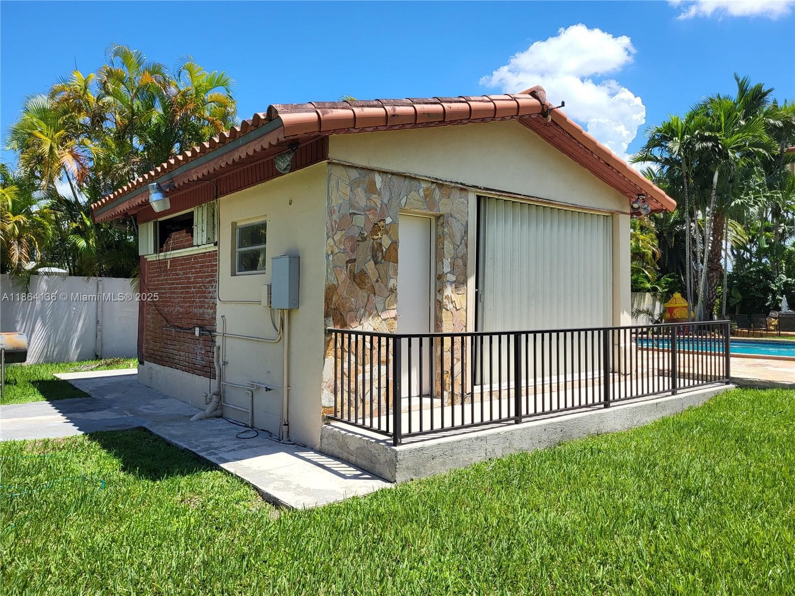 2930 SW 129 Ave, Miami FL 33175 — 60