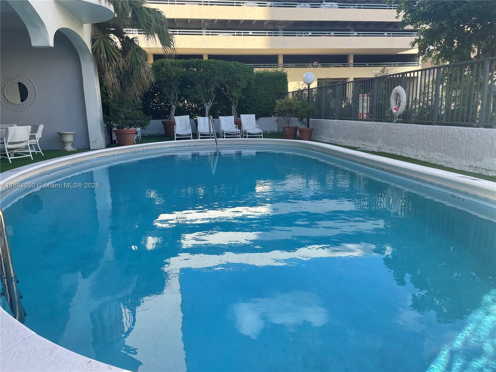 66 Valencia Ave, Coral Gables FL 33134 — 17