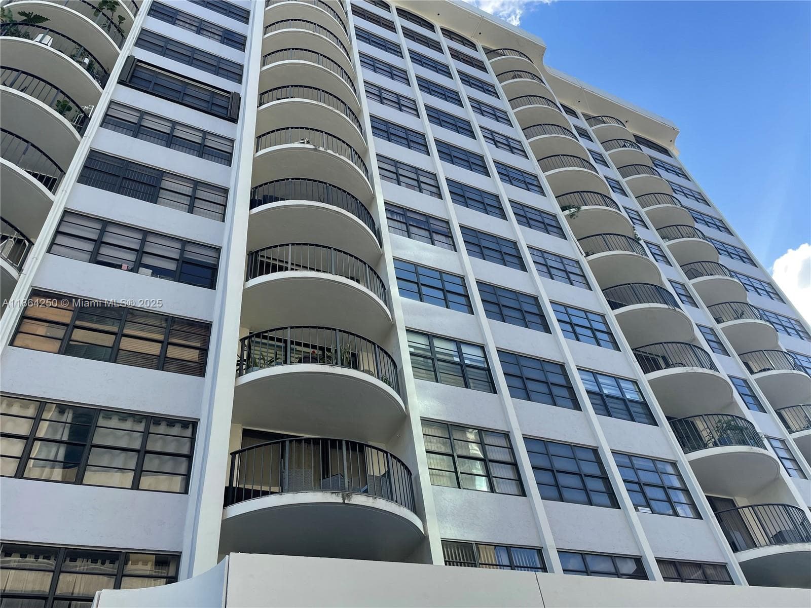 66 Valencia Ave, Coral Gables FL 33134 — 1