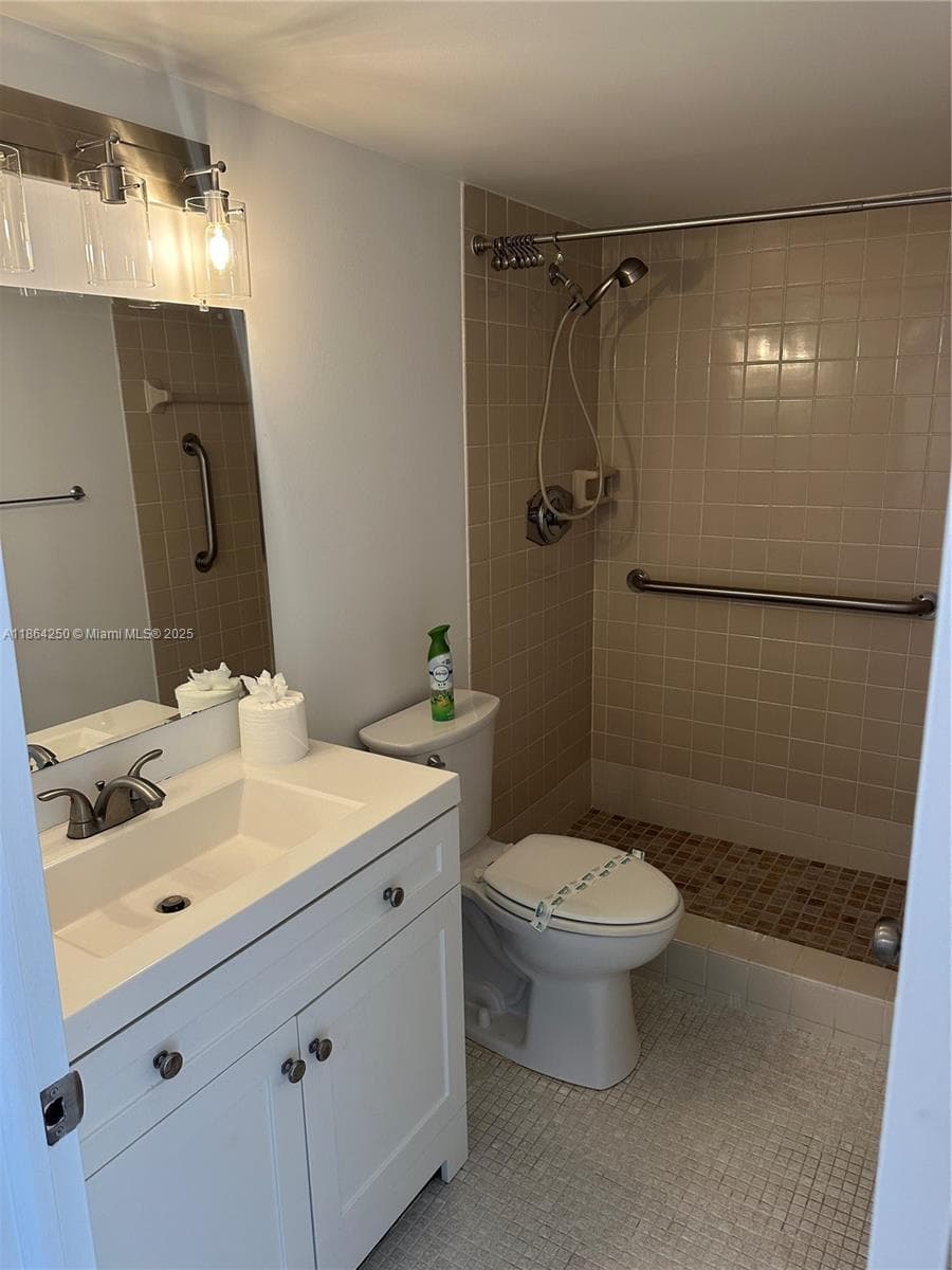 66 Valencia Ave, Coral Gables FL 33134 — 11