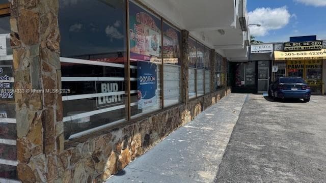 4021 NW 7th St # 5, Miami FL 33126 — 2