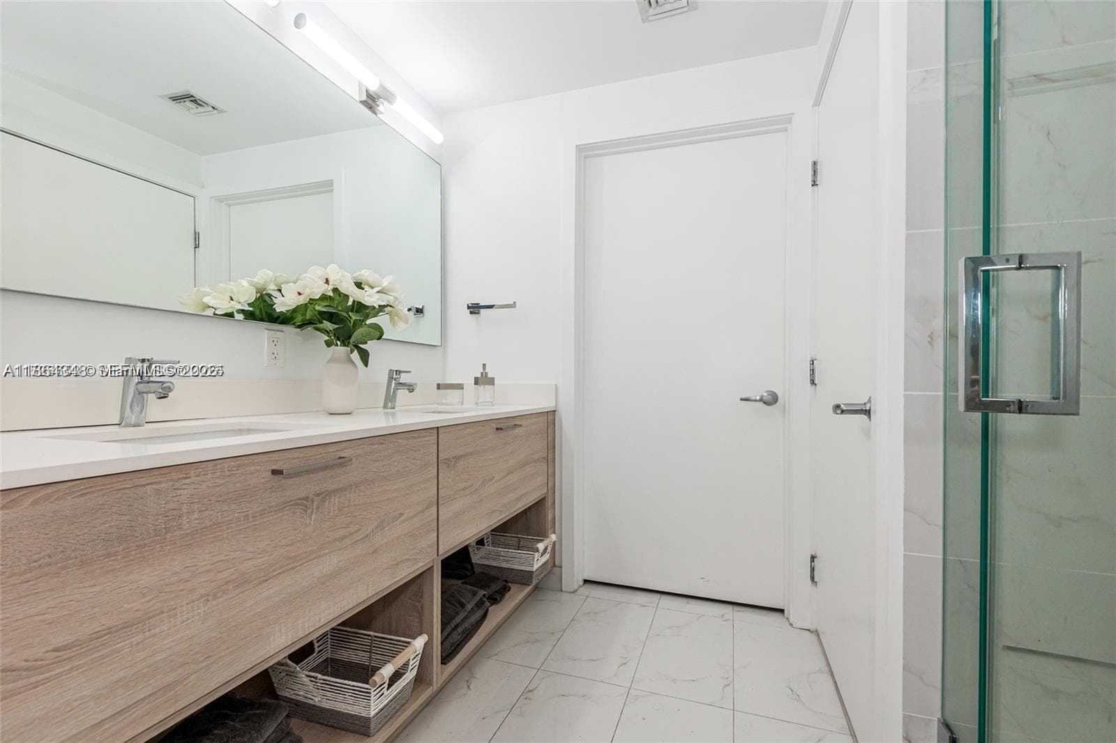 16385 Biscayne Blvd # 2118, North Miami Beach FL 33160 — 6