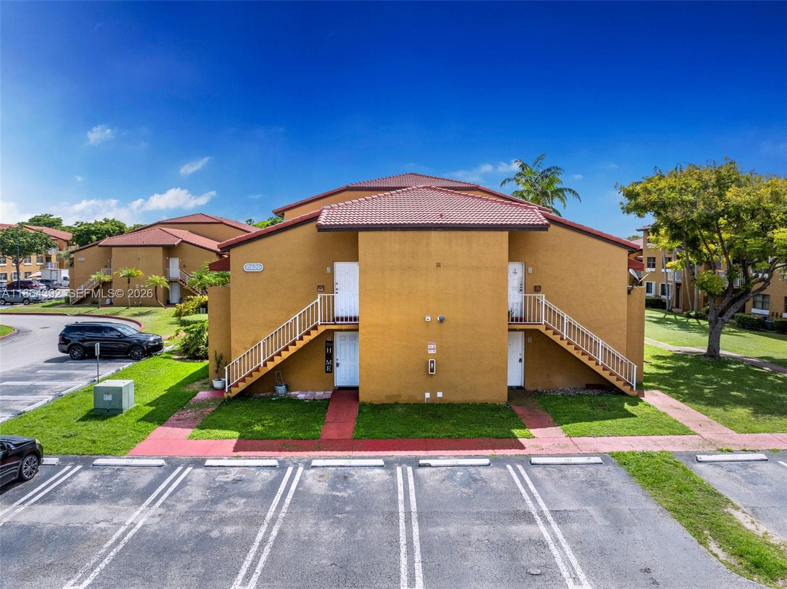 15620 SW 80th St # 101, Miami FL 33193 — 25