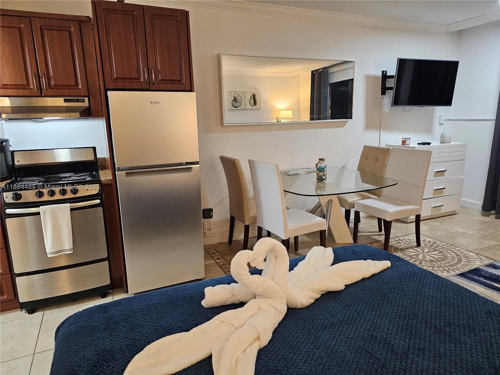 19201 Collins Ave # 246, Sunny Isles Beach FL 33160 — 3