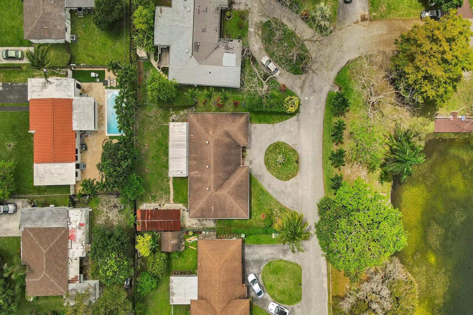 1070 NW 149th Street, Miami FL 33168 — 27