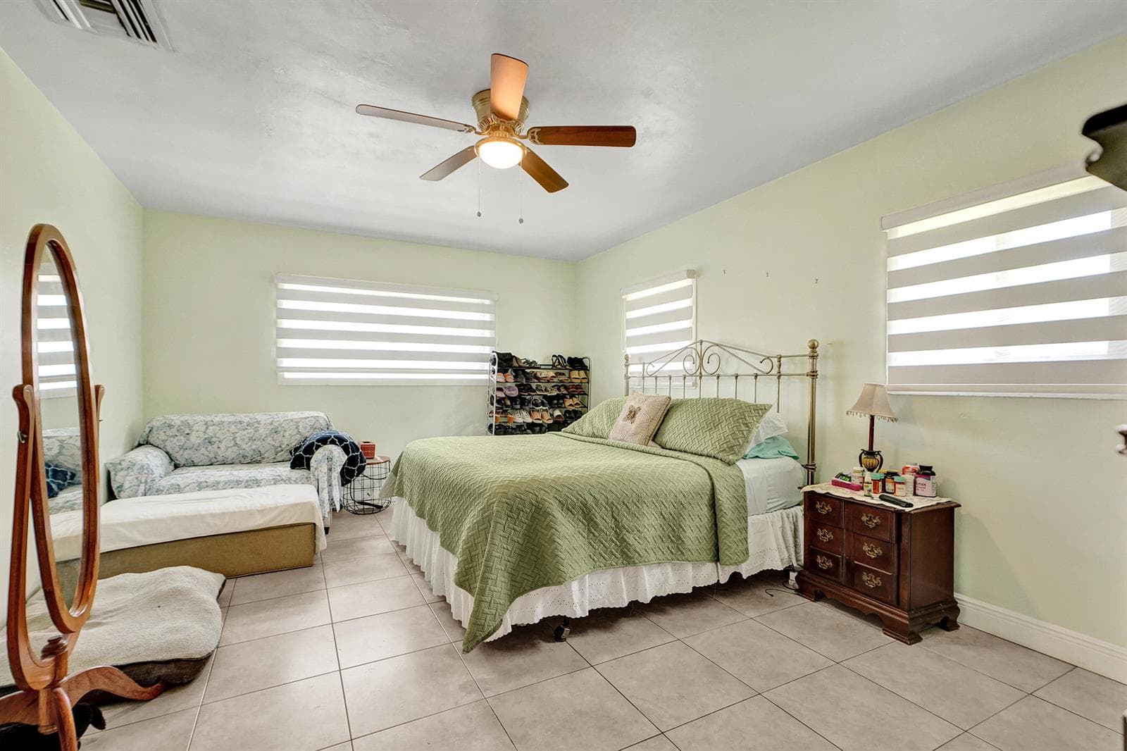1070 NW 149th Street, Miami FL 33168 — 3