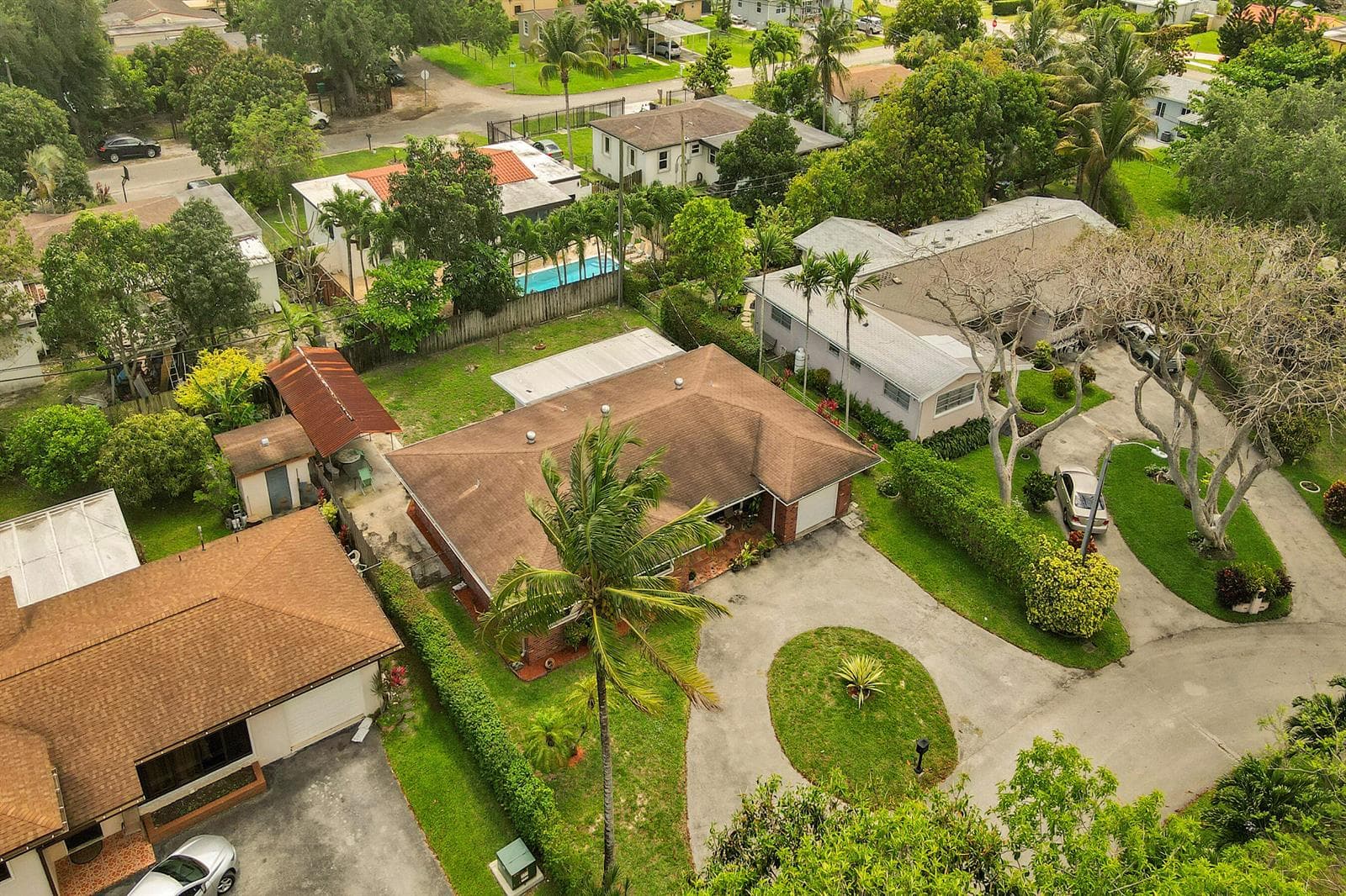 1070 NW 149th Street, Miami FL 33168 — 28
