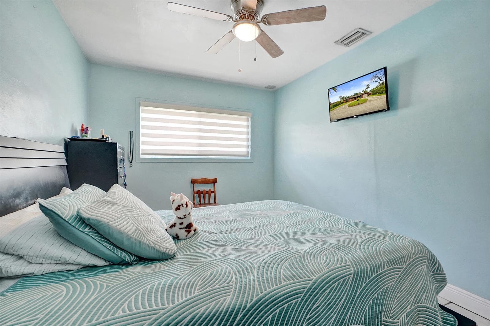 1070 NW 149th Street, Miami FL 33168 — 5