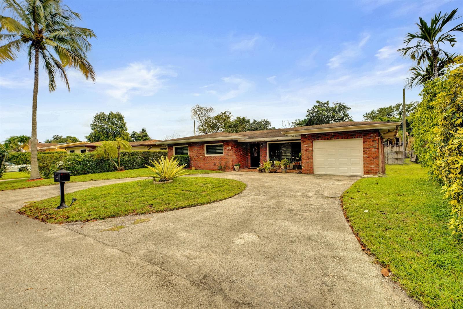 1070 NW 149th Street, Miami FL 33168 — 24
