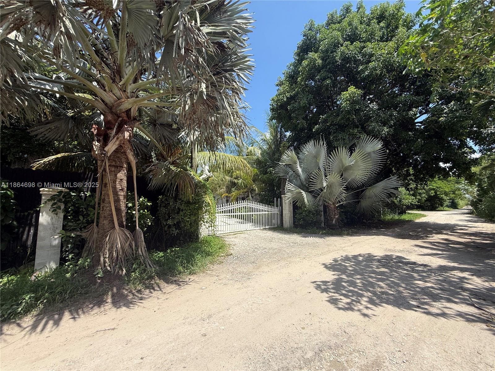 15765 SW 206th Ave, Miami FL 33187 — 8