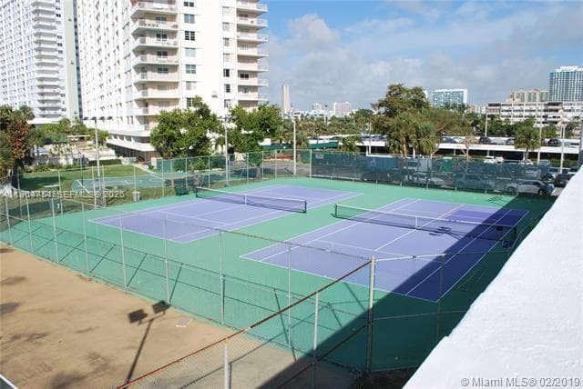 100 Bayview Dr # 1906, Sunny Isles Beach FL 33160 — 30