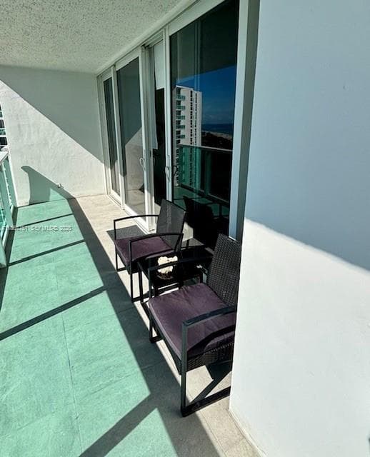 100 Bayview Dr # 1906, Sunny Isles Beach FL 33160 — 34