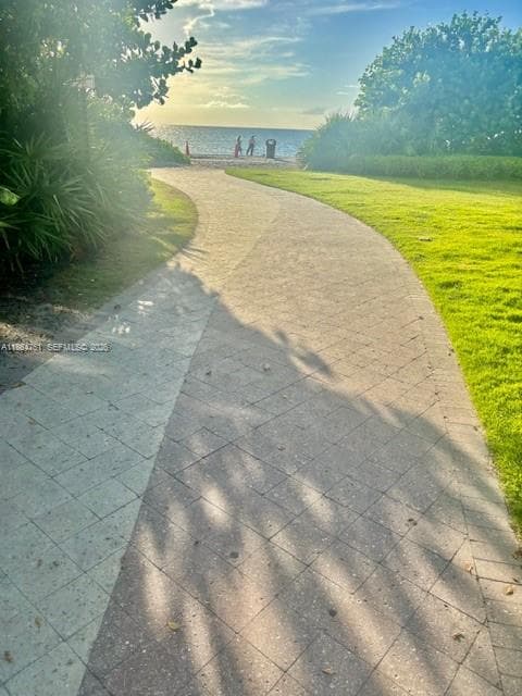 100 Bayview Dr # 1906, Sunny Isles Beach FL 33160 — 33