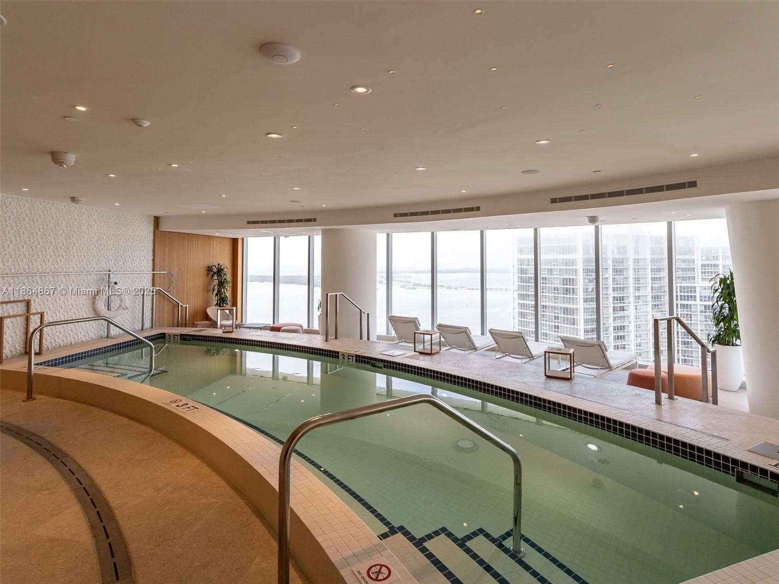 300 Biscayne Blvd Way # 2505, Miami FL 33131 — 46