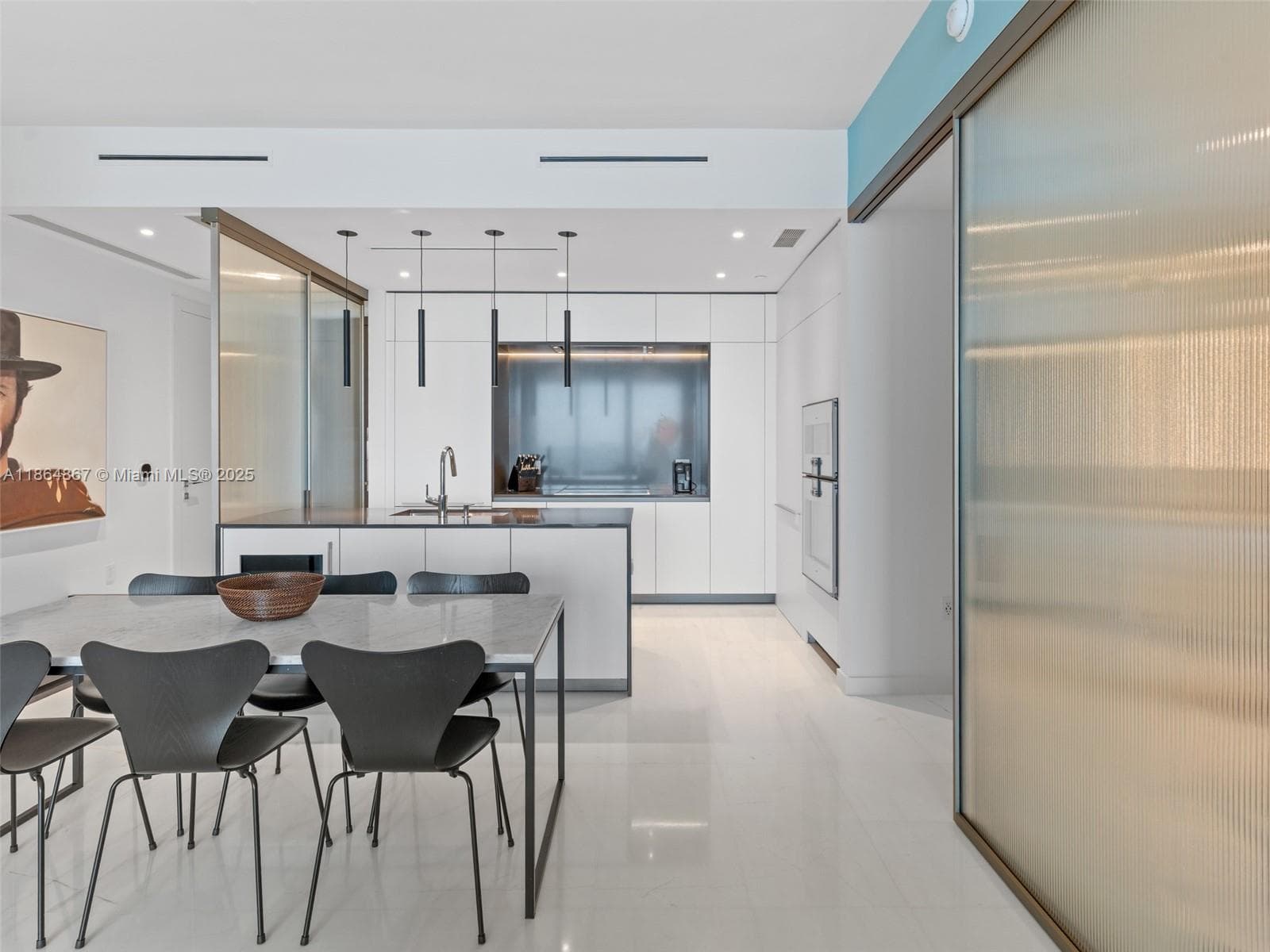 300 Biscayne Blvd Way # 2505, Miami FL 33131 — 13