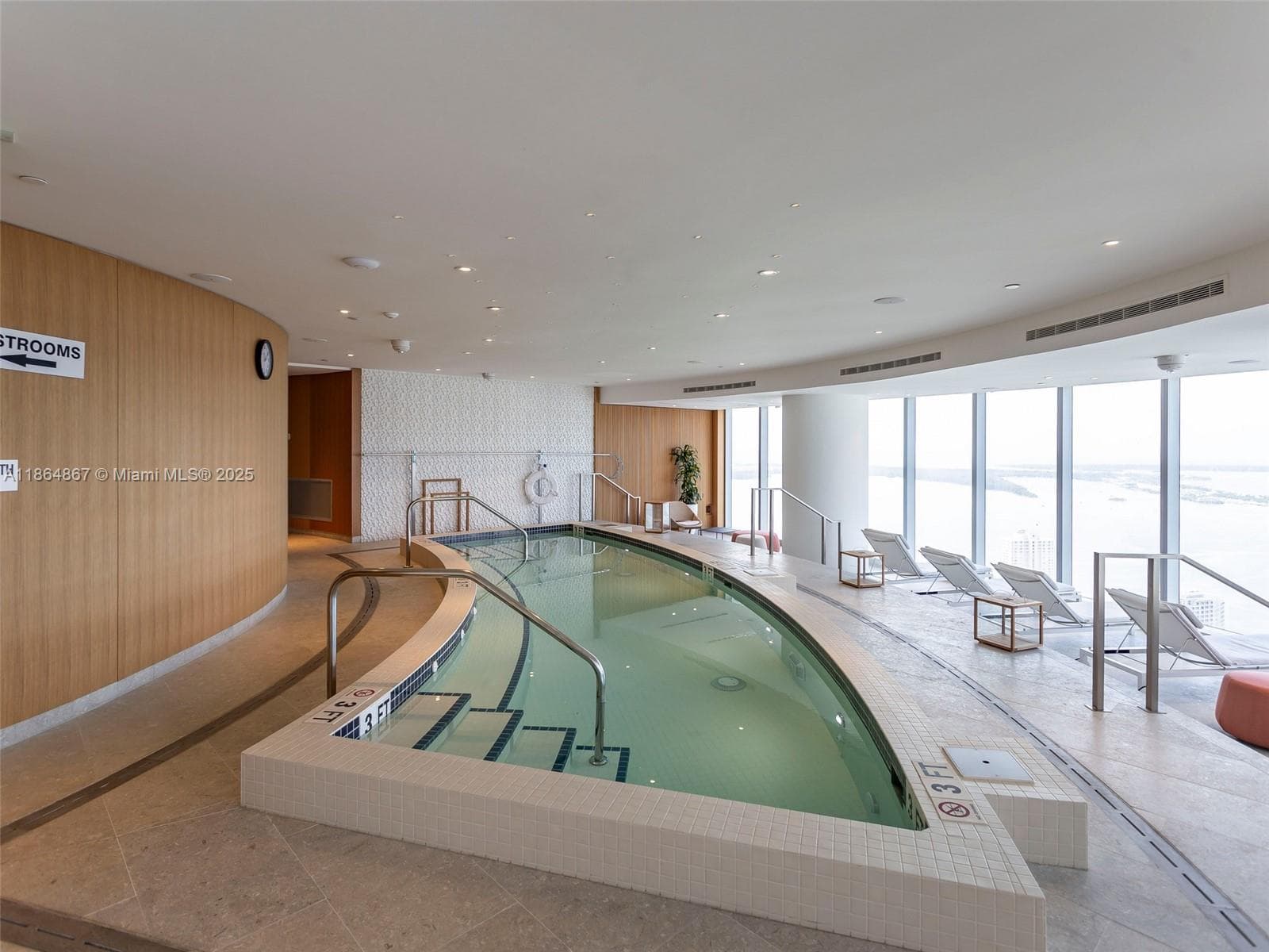 300 Biscayne Blvd Way # 2505, Miami FL 33131 — 47
