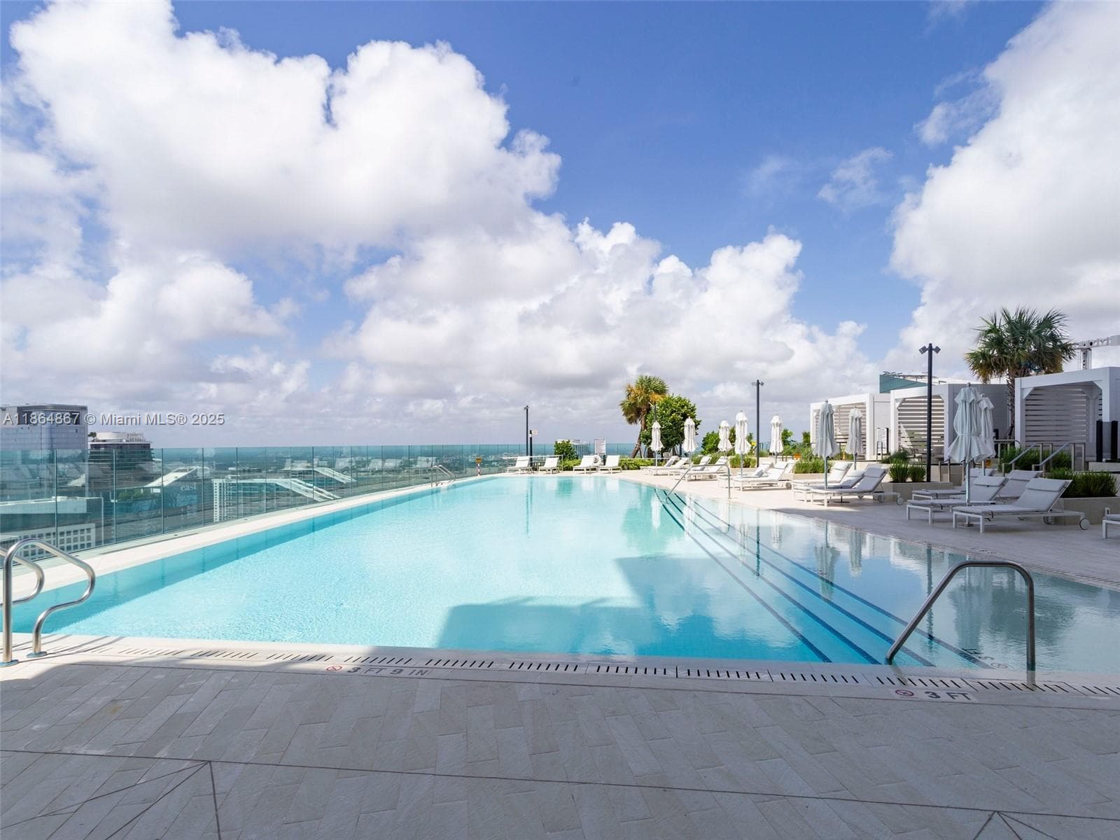 300 Biscayne Blvd Way # 2505, Miami FL 33131 — 73