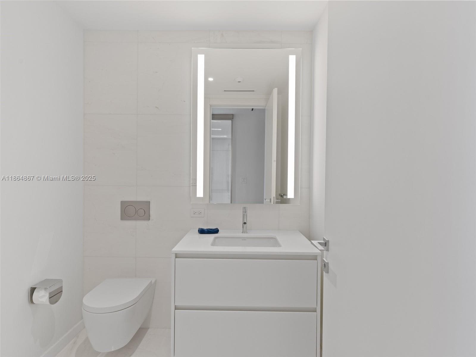 300 Biscayne Blvd Way # 2505, Miami FL 33131 — 36