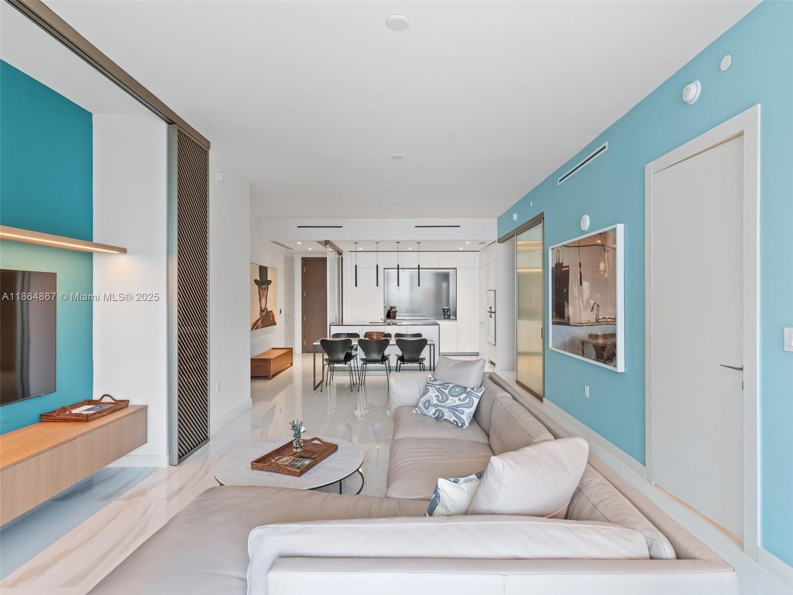 300 Biscayne Blvd Way # 2505, Miami FL 33131 — 18